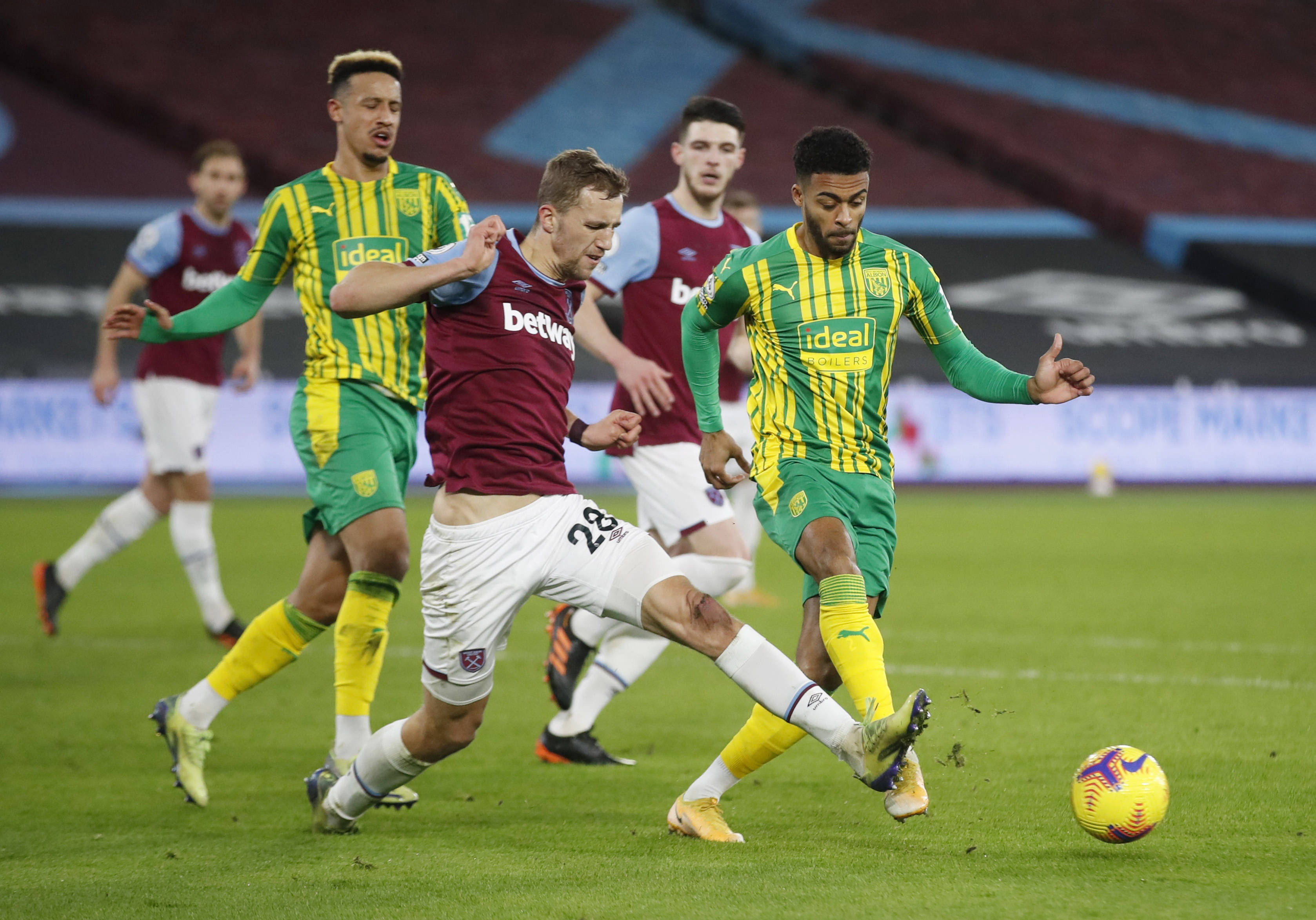 赛中再次扩 赛中再次扩